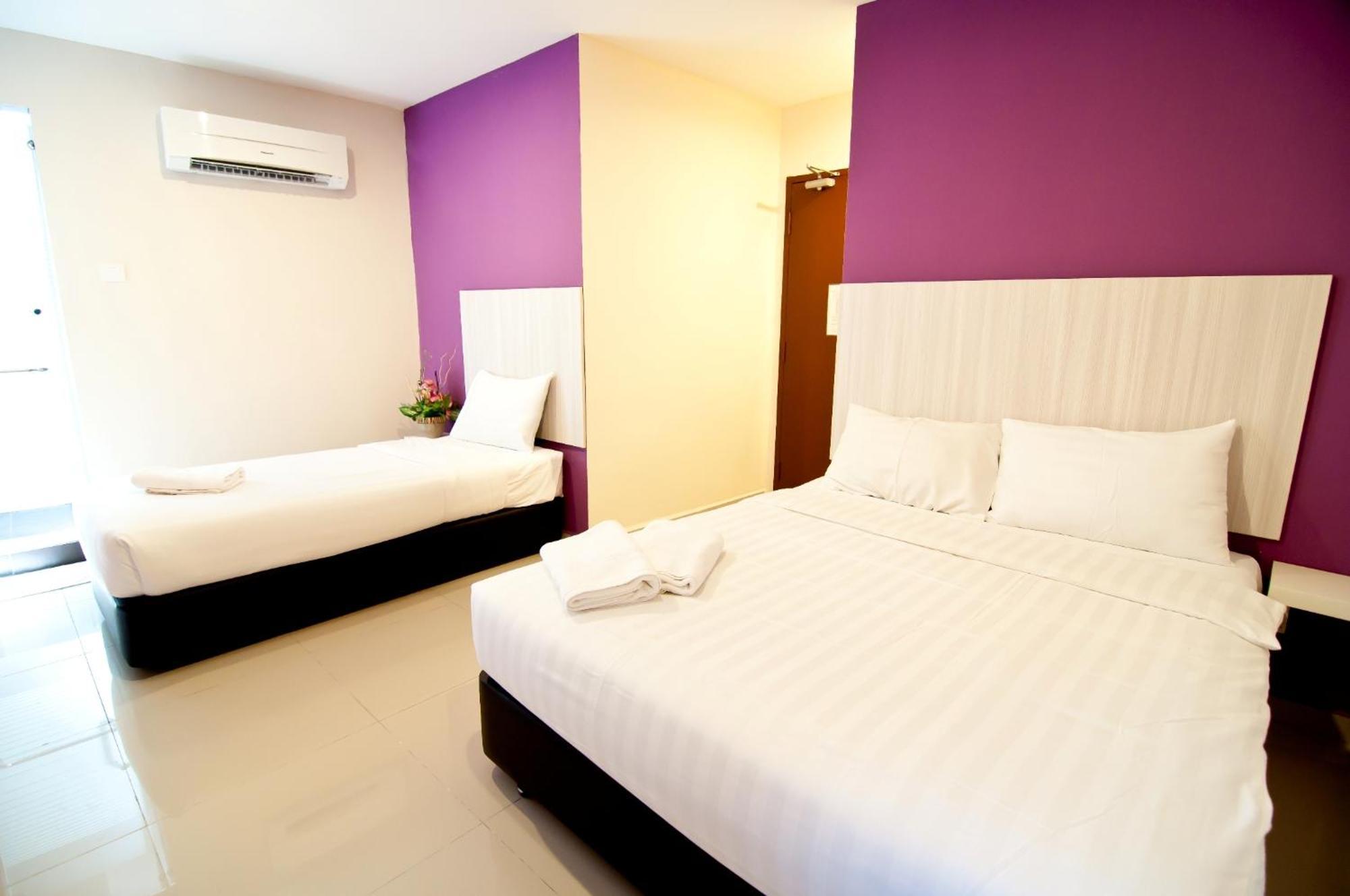 101 Hotel Bangi Exterior photo