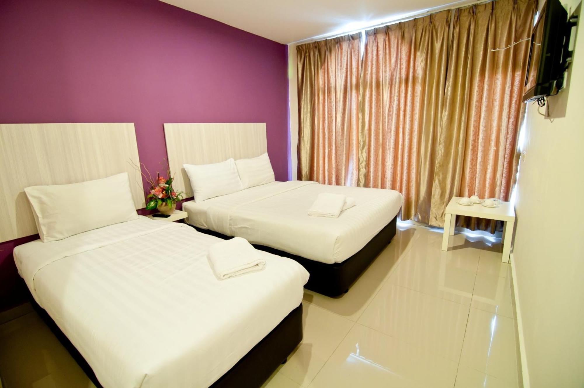 101 Hotel Bangi Exterior photo