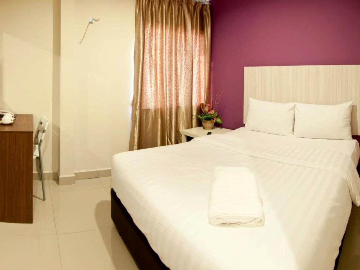 101 Hotel Bangi Exterior photo